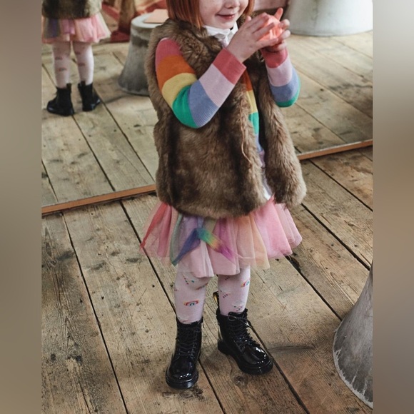 Dr. Marten’s TODDLER 1460 RAINBOW PATENT LEATHER LACE UP BOOTS - Size 2 - Black - Picture 2 of 14